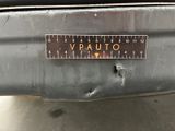 a sticker that says vauto on the back of a car