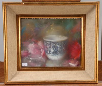 une image d'un tableau représentant un vase contenant des fleurs
