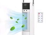 un purificateur d'air blanc équipé d'une horloge numérique