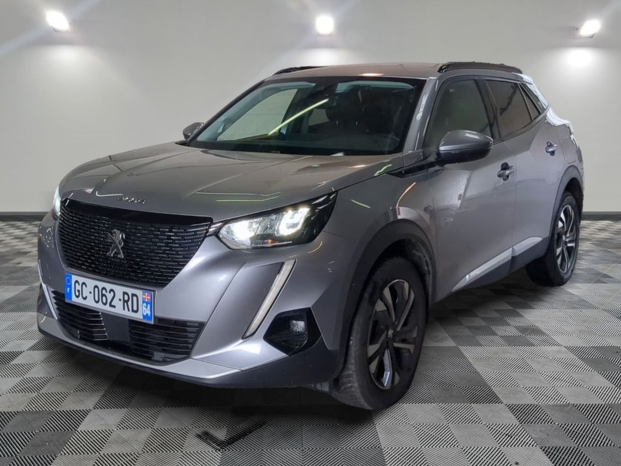 PEUGEOT - 2008 PURETECH 130 SS EAT8 ROADTRIP - ES - Mise en service: 28/10/2021 - euro 6