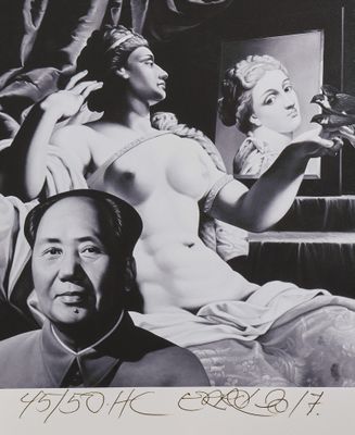 une photo en noir et blanc d'un homme et d'une femme