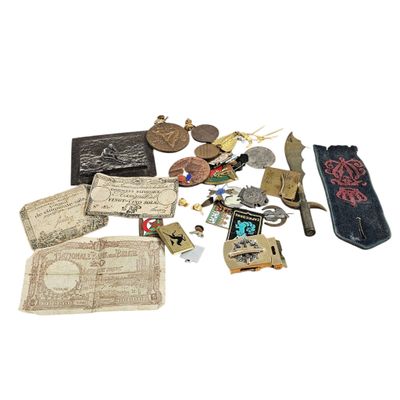 a lot of items that are sitting on a table