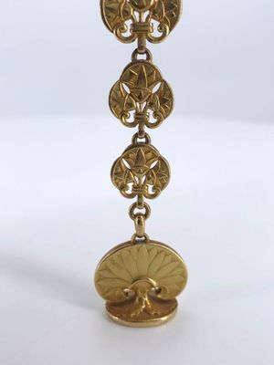 Sceau à cacheter en or jaune 750 °/°°° (18K) orné de maillon…