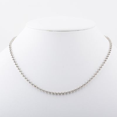 a close up of a necklace on a mannequin mannequin mannequin mannequin mannequin mannequin mannequin mannequin