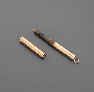 Pendentif porte mine en or jaune 18K 750 millièmes (lame d'o…