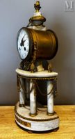 MARTINO, pendule portique en bronze (photo 3)