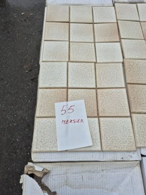 Lot d'environ 20m2 de carrelage mosaïque , conditionné en pl…