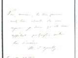 une vieille photo en noir et blanc représentant un bout de papier sur lequel figurent des inscriptions
