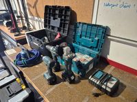 Lot comprenant 1 boulonneuse MAKITA modèle DTD152, 1 visseus… (photo 2)