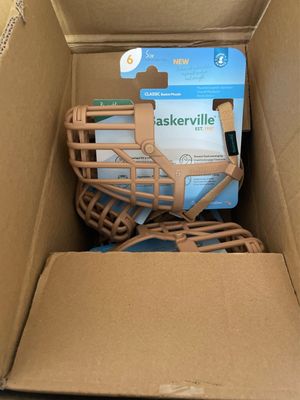 Expédition obligatoire - Lot de 24 muselières Baskerville