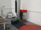 une image représentant une pièce dans laquelle se trouve une machine