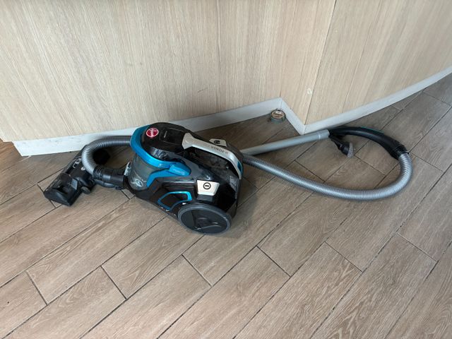 Aspirateur traineau Hovver