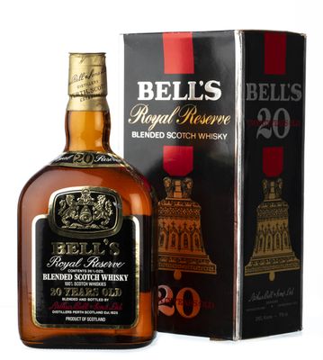 Whisky écossais d'assemblage « Bell's Royal Reserve » avec son coffret