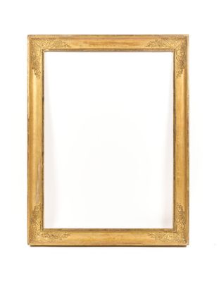 un cadre doré sur fond blanc, bordé d'une bordure dorée