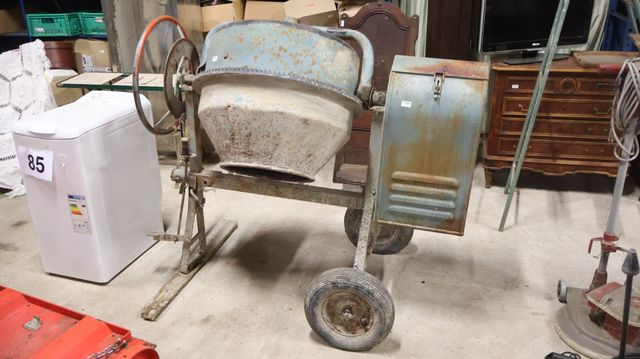 Bétonnière moteur thermique Bernard