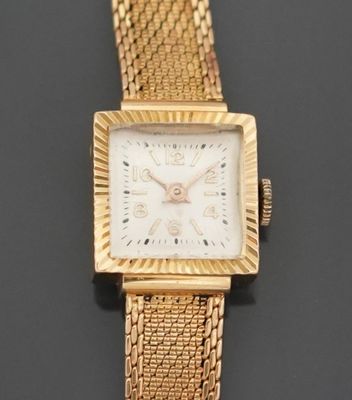 Montre bracelet de femme en or 18K 750 millièmes.