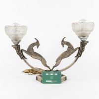 Sabino, lampe de table ornée de bouquetins, en bronze argent… (photo 2)