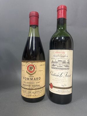 "DIVERS - Ensemble de 2 bouteilles composé de : 1 bouteille,…