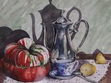 une peinture représentant une théière et une assiette de nourriture posées sur une table