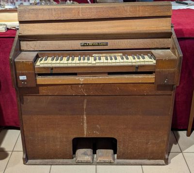 Ancien harmonium - Dim. 90 x 30 H.