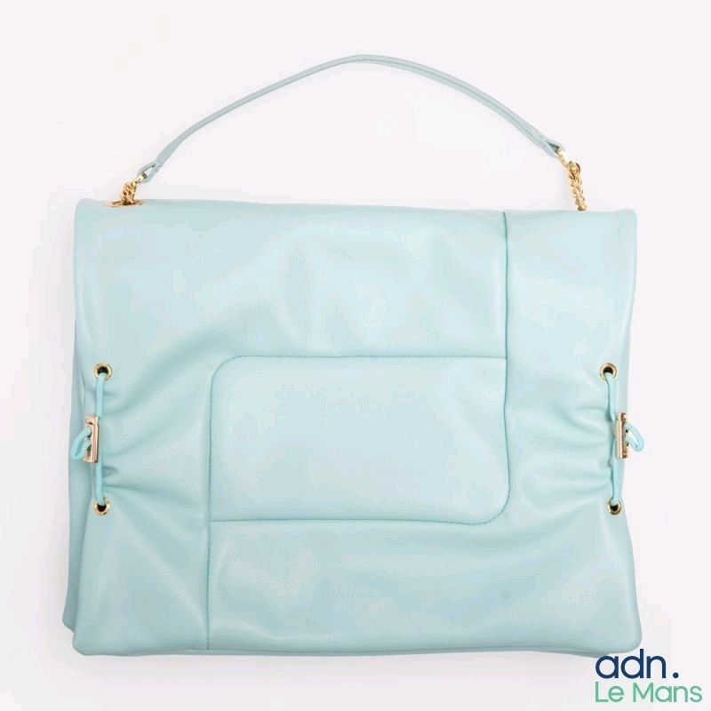 Objets d'art & Curiosités