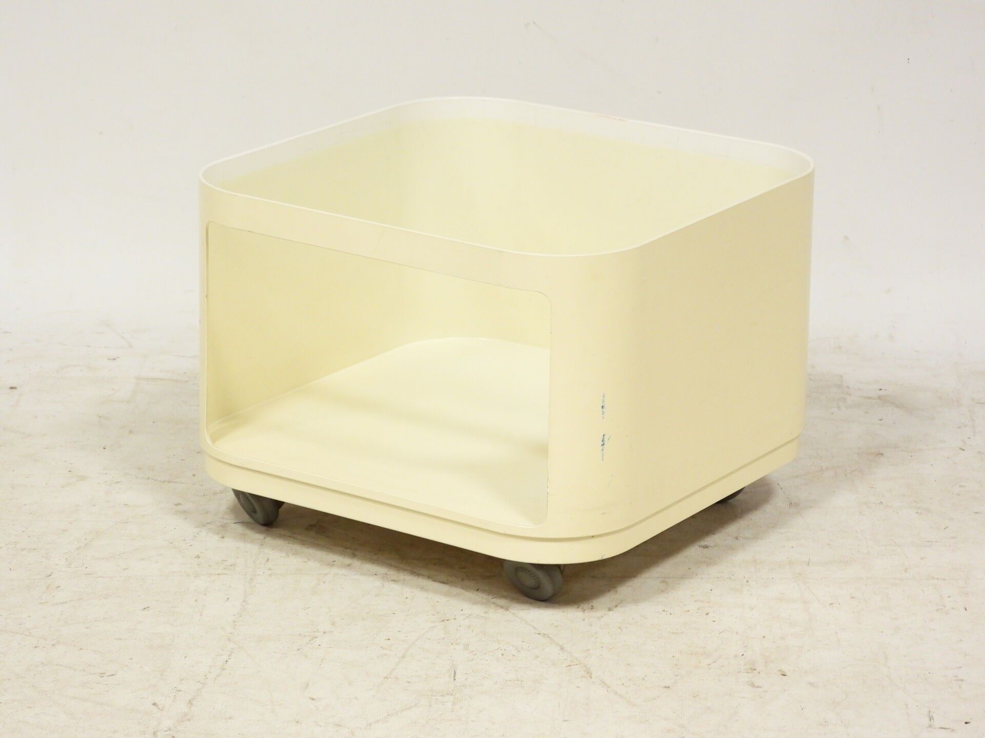 Anna CASTELLI FERRIERI (1918-2006), Edition KARTELL BINASCO …