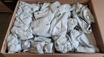 107 / 1 palette de 82 kg de sachets blancs /// VENDU E… - Photo 1