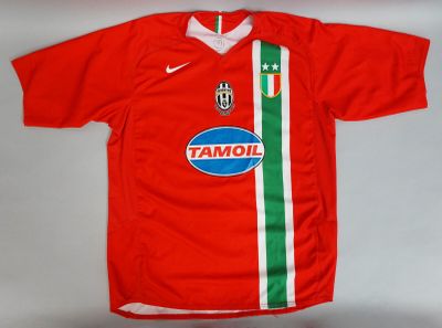 JUVENTUS 2005 / 2006 Maillot Nike Tamoil, numéro 11 NEDVED a…