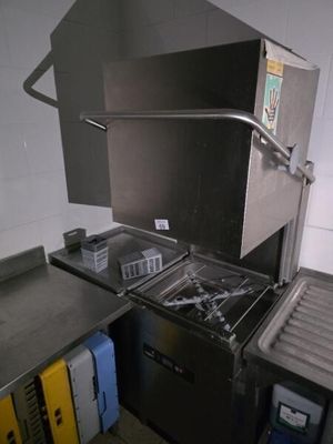 an image of a commercial kitchen with stainless steel appliances