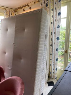 an image of a room that has a mattress in it