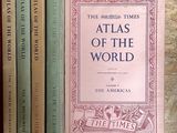 quelques livres posés sur une table