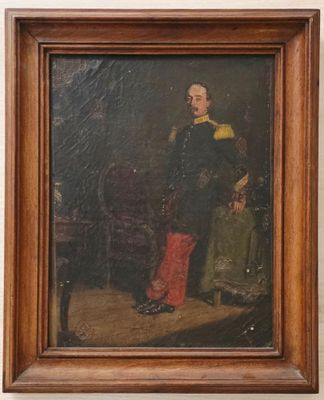 portrait d'un homme vêtu d'un manteau noir et d'un pantalon rouge, debout à côté d'une femme en robe verte