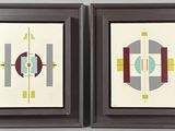 deux œuvres d'art encadrées, ornées de motifs géométriques, accrochées au mur