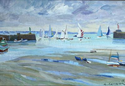 peinture représentant des voiliers sur l'eau près d'un embarcadère par temps nuageux