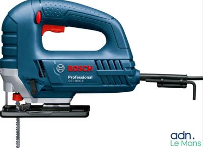 scie sauteuse filaire Bosch