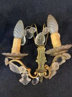 Paire d'appliques à deux bras de lumière en laiton à décor d… (photo 3)