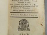 un livre ouvert avec l'image d'un lion dessus