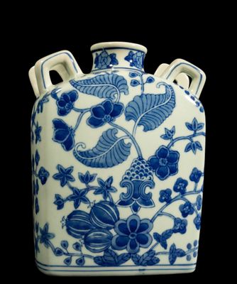 Pichet en porcelaine chinoise, 19e-20e siècles