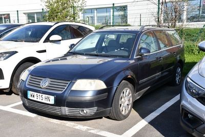 VP VOLKSWAGEN PASSAT SW TDI pour pièces sans carte grise-Ene…