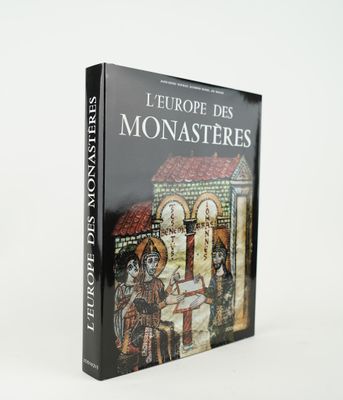 the front cover of the book, l ' europe des monsasterres
