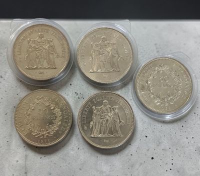 5 pièces de 50 F argent circa 1974, 1979 et divers. - Photo 1