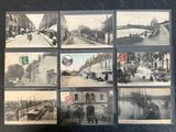 plusieurs vieilles photos en noir et blanc d'une rue où l'on voit des gens et des chevaux
