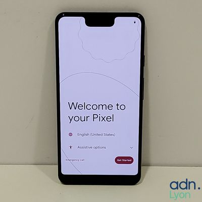 l'arrière d'un téléphone sur lequel est inscrit « Bienvenue sur votre Pixel »