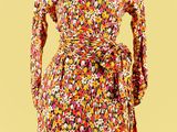 robe de femme sur un mannequin mannequin mannequin mannequin mannequin mannequin mannequin mannequin mannequin mann