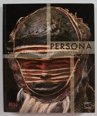 la couverture d'un livre sur laquelle figure le visage d'une personne