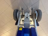 a picture of a machine that is sitting on top of a table
