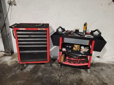 Servante à outils garnie de marque DRAKKAR en métal laqué ro… - Photo 1