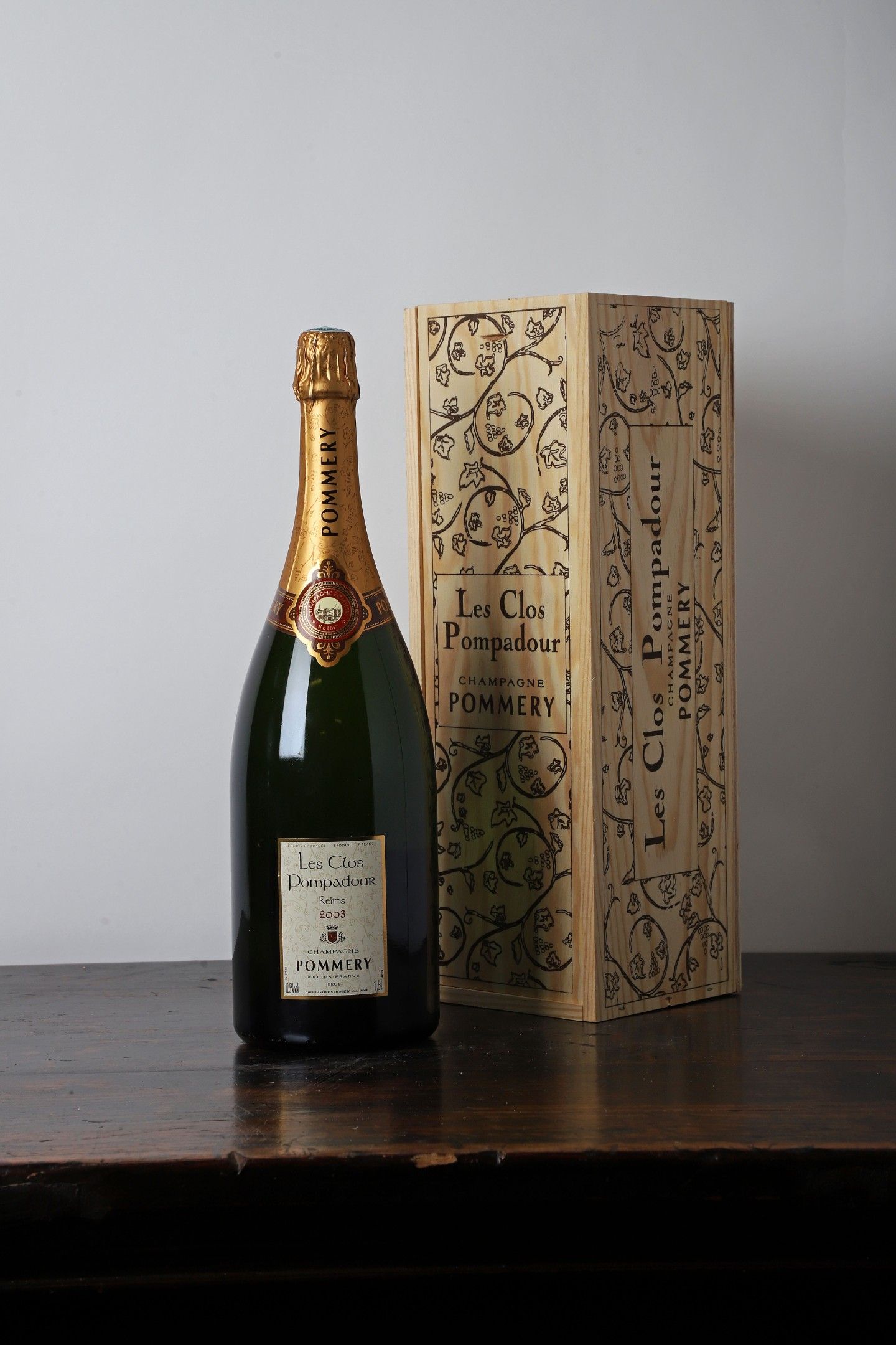 1 Mag CHAMPAGNE BRUT LES CLOS POMPADOUR (Caisse Bois d'origi…