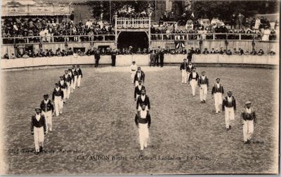 CPA : Le Paseo - Courses Landaises - Cazaubon (Gers 32)