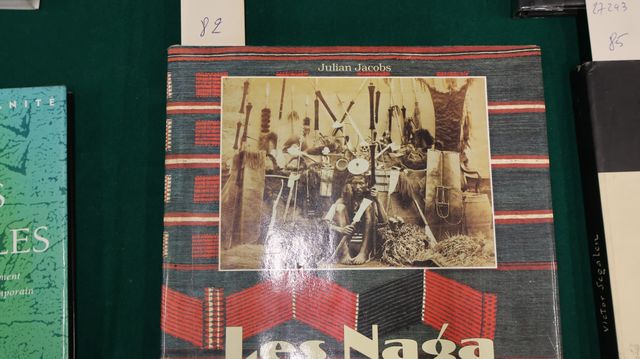 Jullian JACOBS: Les NAGAS montagnards entre Inde et Birmanie. Edi...
